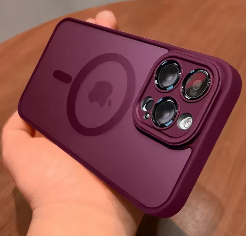 Magnetische Telefoonhoes met Lensbescherming – Matte Transparante Case met Schokabsorptie en Draadloos Opladen - Afbeelding 8